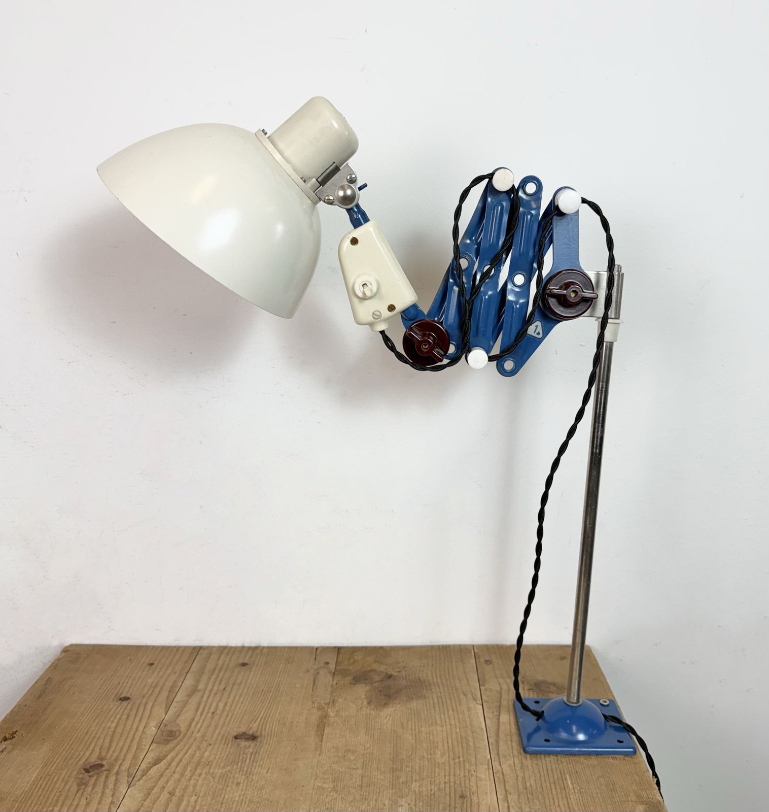 Industrial East German Scissor Lamp From Veb Zweckleuchtenbau Dresden, 1950s photo for sale