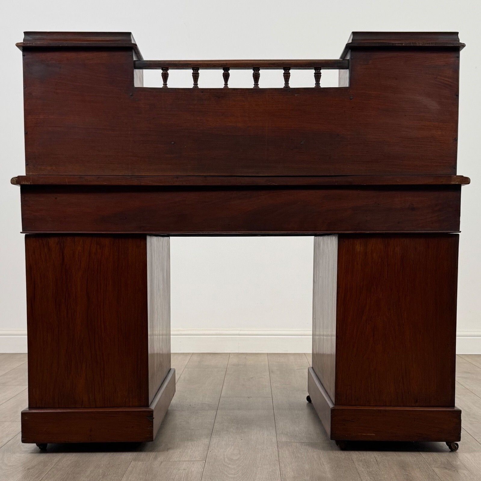 Antique 19th Century Victorian Dickens Desk In Mahogany ( Af 5416 ) photo vinterior