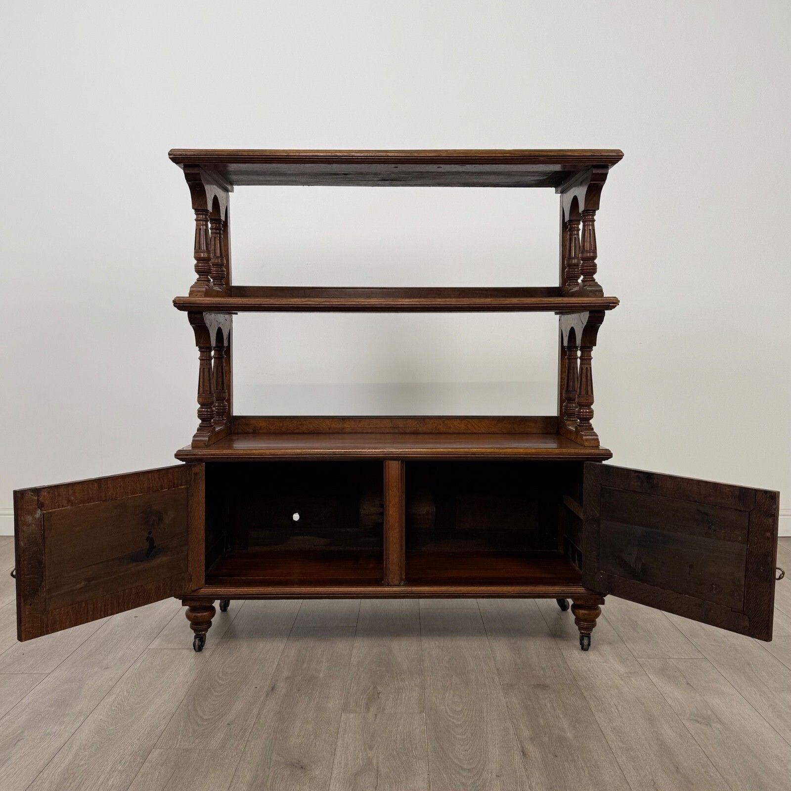 Antique 19th Century Victorian Cupboard In Burr Walnut ( Af 5393 ) photo furniture
