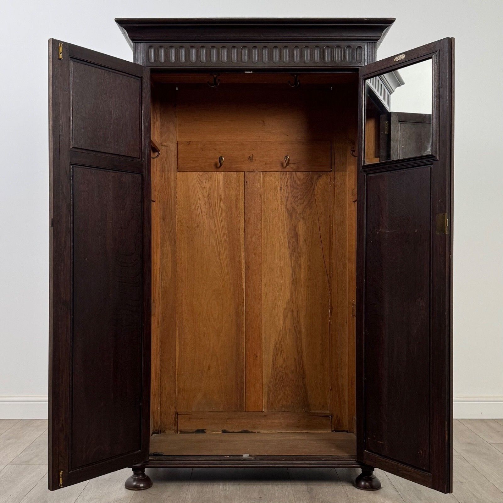 Antique 20th Century Jacobean Style Wardrobe In Oak ( Af 5386 ) photo furniture