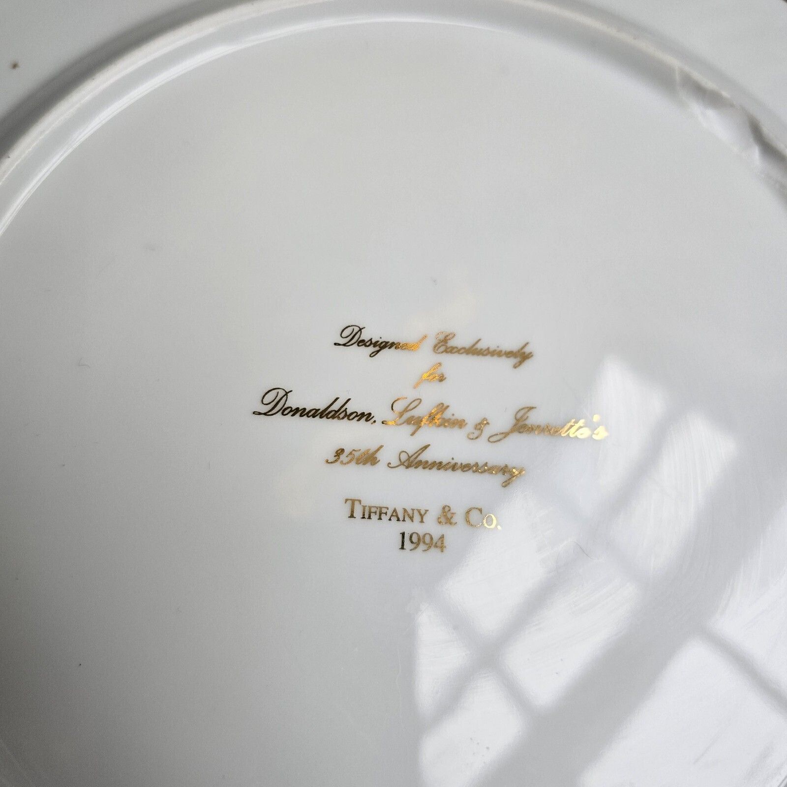 photo vintage Vintage Tiffany & Co Dinner Plates X 5 Exclusive Design Green Golden Christmas
