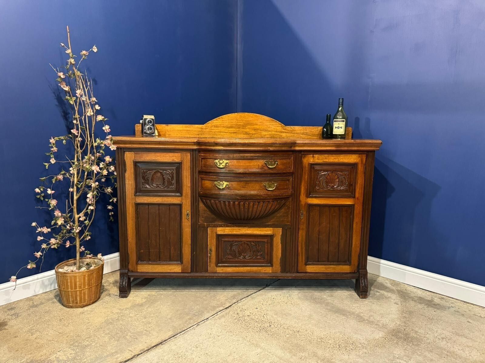 Antique Victorian Mahogany Sideboard Carved Buffet Bowfront Vintage Stunning.