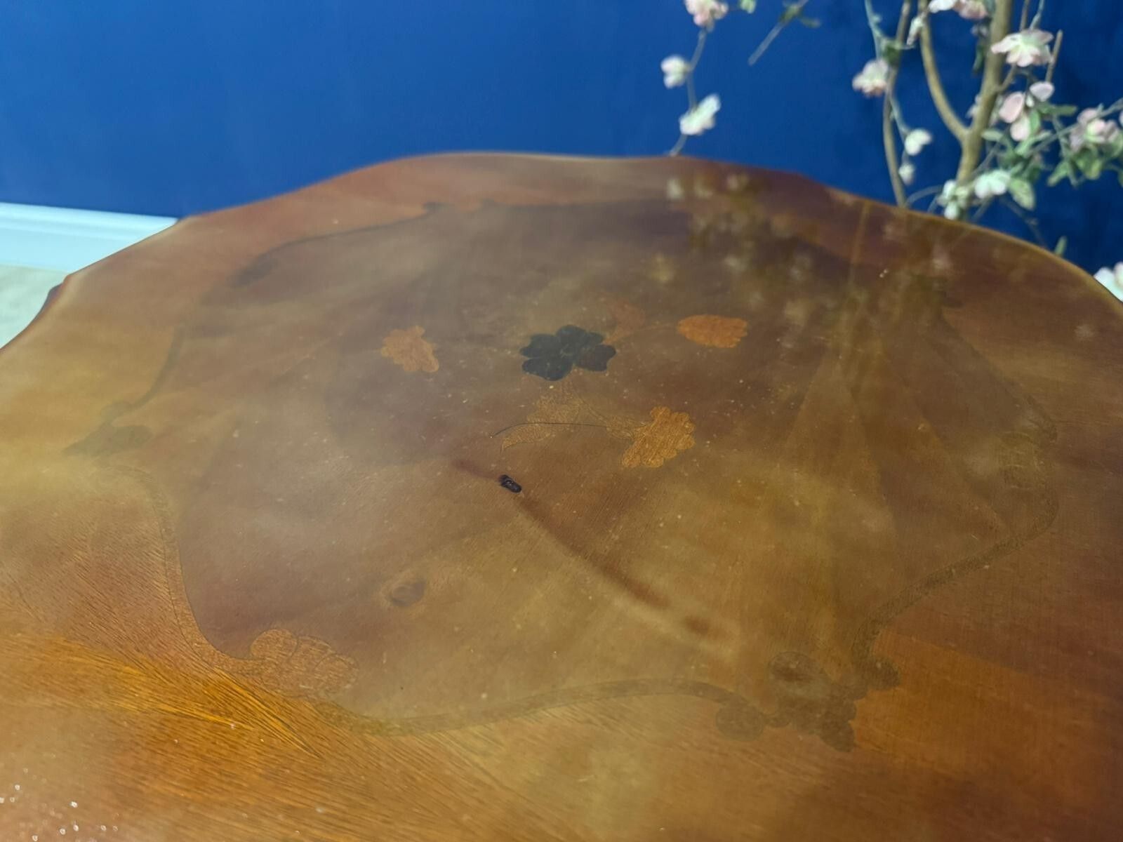 Vintage Italian Marquetry Side Table Inlaid Floral Wood Tripod Pedestal Table. photo vinterior