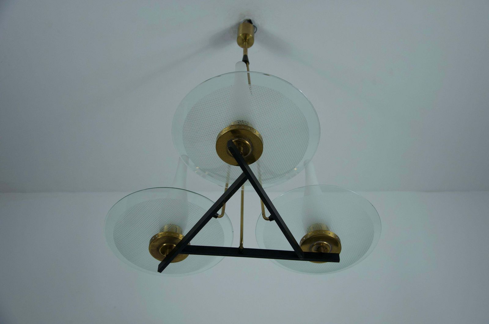 photo vinterior Exceptional Brass And Glass Chandelier By Stilnovo, 1960s, Italy