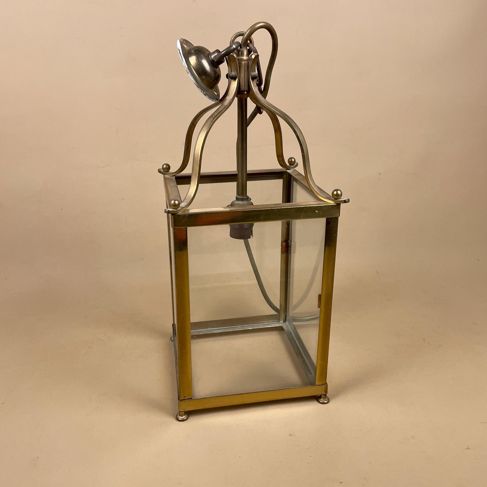 Antique Square Pendent Ceiling Light Lantern Metal Gold Brass Lamp Indoor Glass Vintage Lamp Lights Ornate Detail Chain Hanging photo Lighting