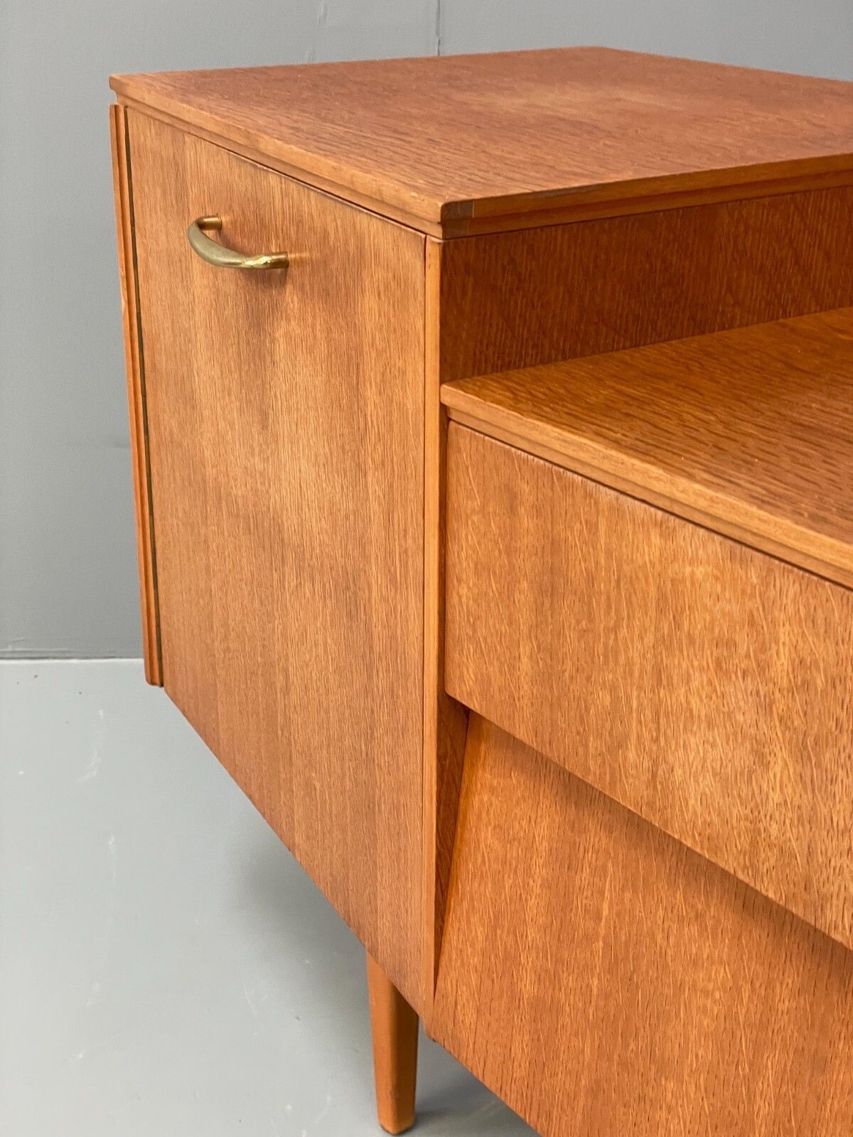 Vintage 1950s Oak Dresser Avalon Midcentury Drawers Cabinet Eb11793 Mwoo photo vinterior