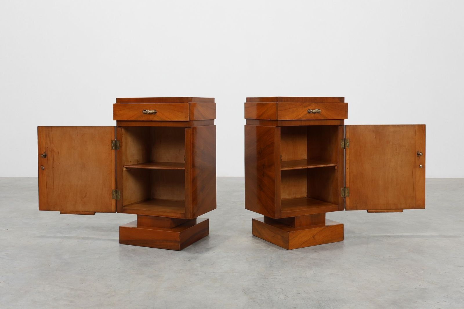 Art Deco Geometric Wooden Nightstands, Italy, 1920s, Set Of 2 photo vinterior