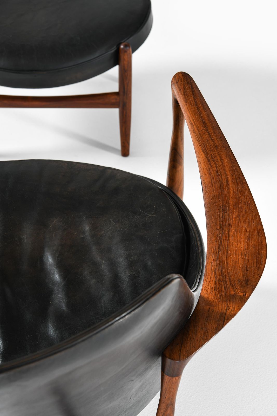 photo furniture Easy Chair With Matching Stool In Leather And Rosewood By Ib Kofod Larsen 1956
