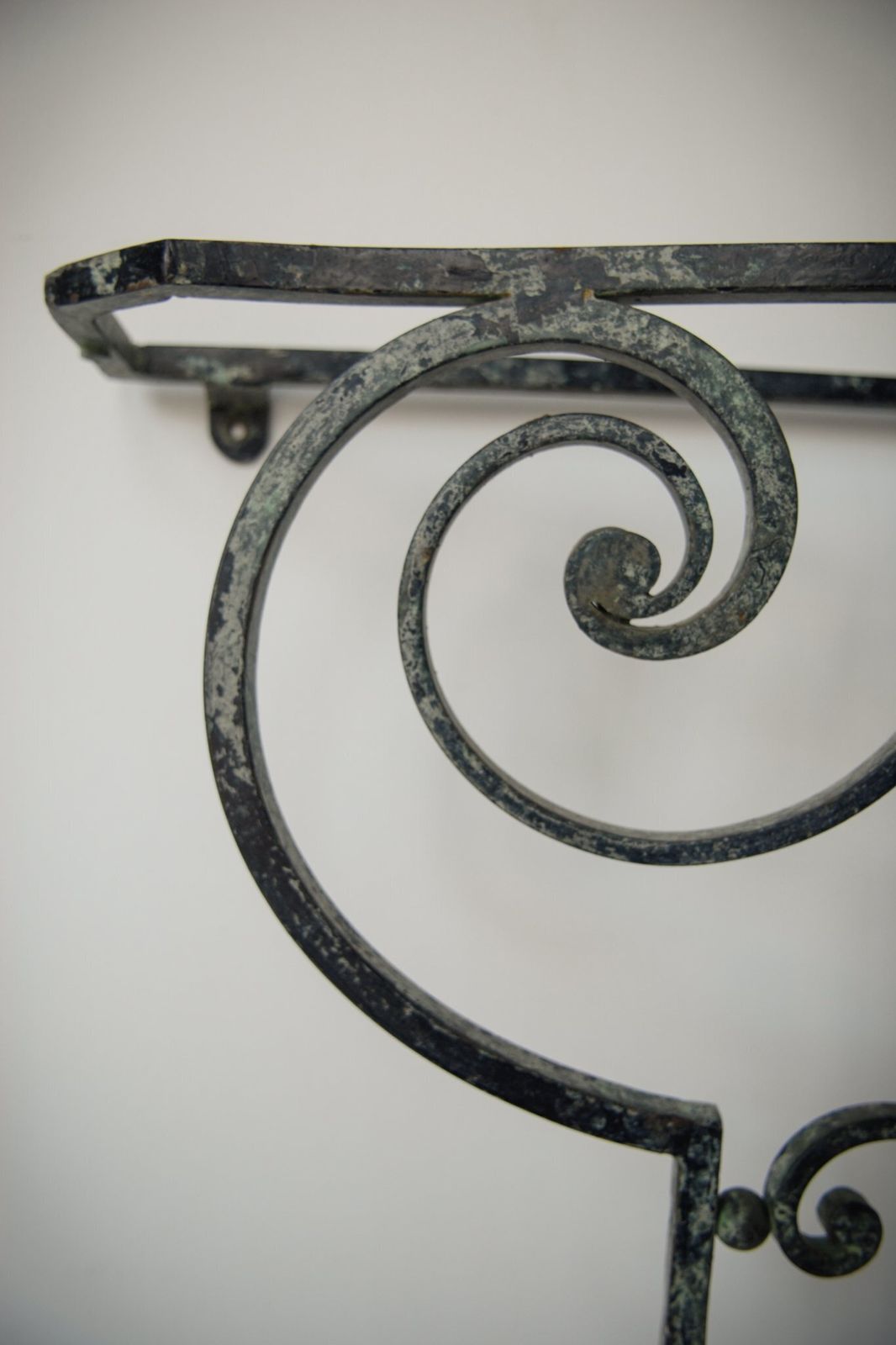 Klassieke Consoletafel Van Handbewerkt Messing Of Brons, Jaren 1930 photo furniture