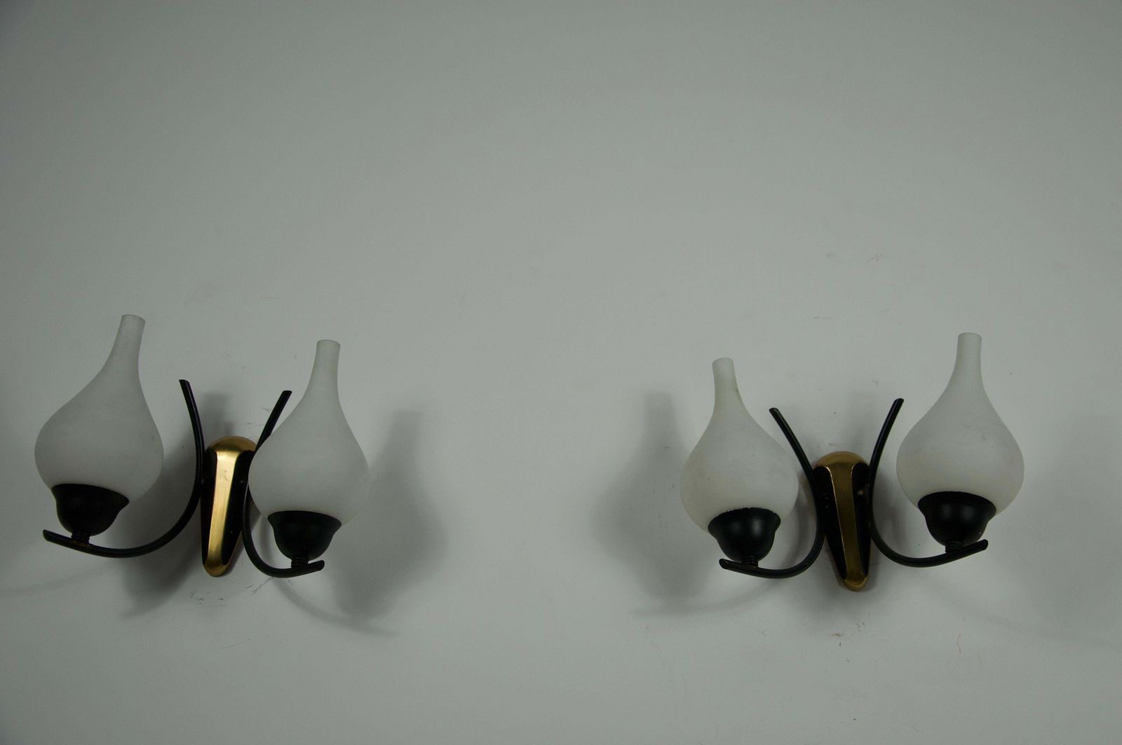 Mid Century Brass And Opaline Wall Lamps, Italy, 1960s photo 933.0
