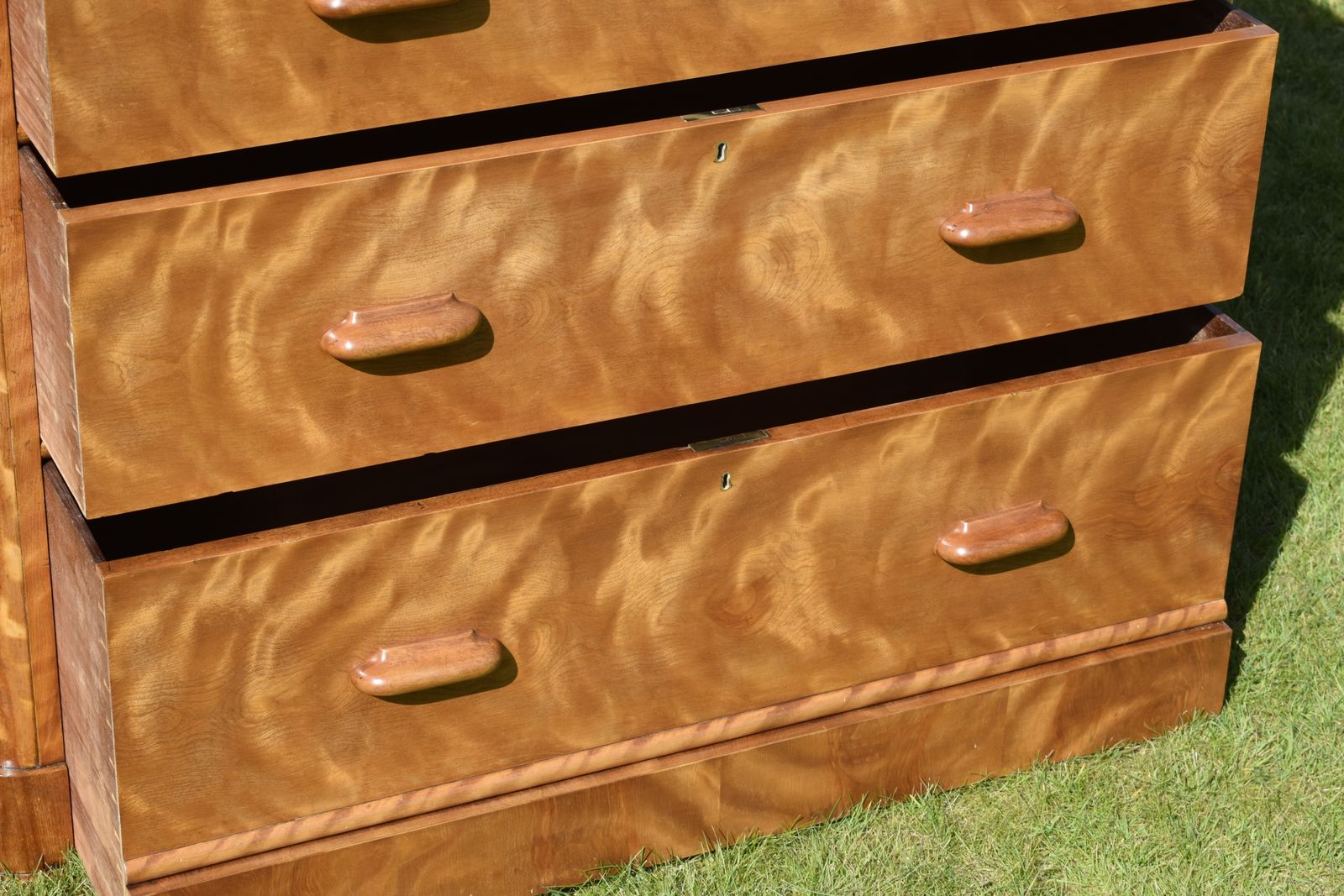 photo buy Victorian Birch Chest Of Drawers