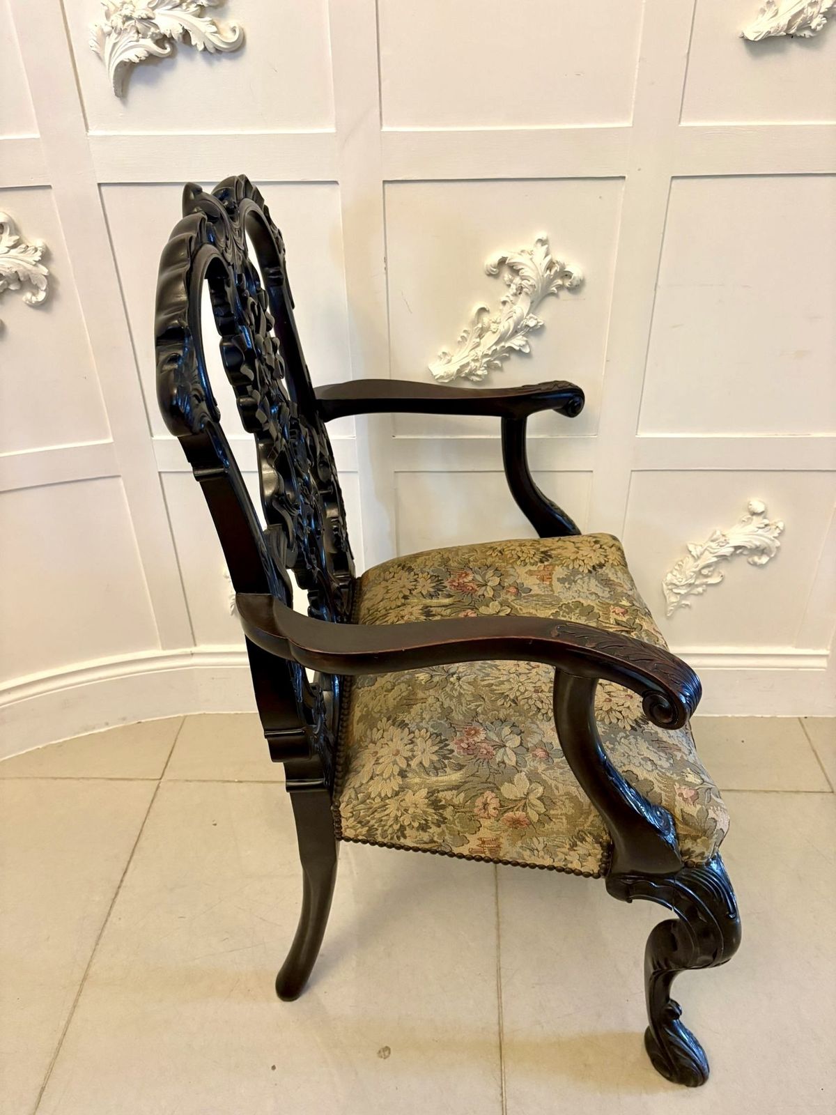 photo vintage Antique Exceptional Carved Mahogany Chippendale Style Ribbon Back Office Chair