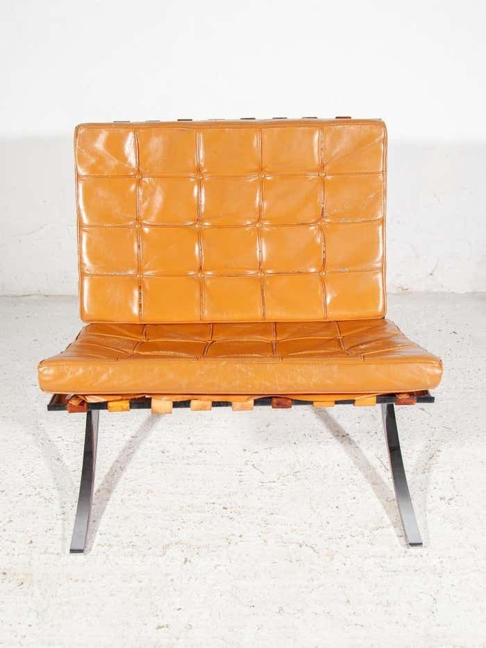 Vintage 1970s Barcelona Lounge Chairs Set Of 2 By Mies Van Der Rohe For Knoll photo buy