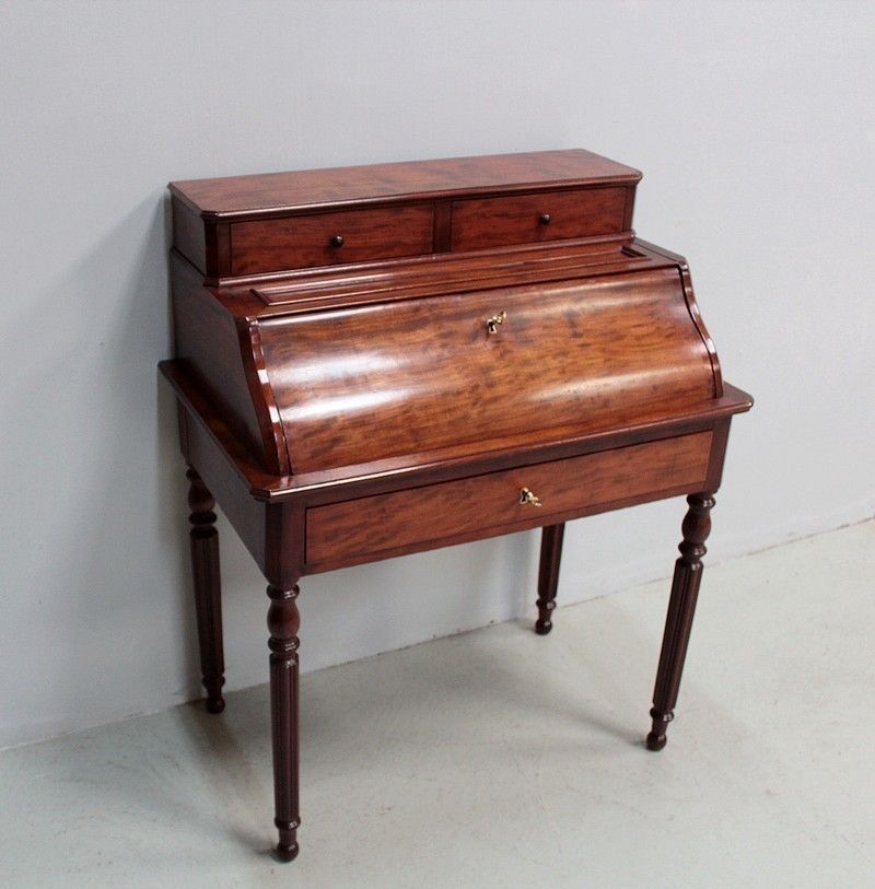 Office Of Lady In Gradin Mahogany 19th photo Furniture