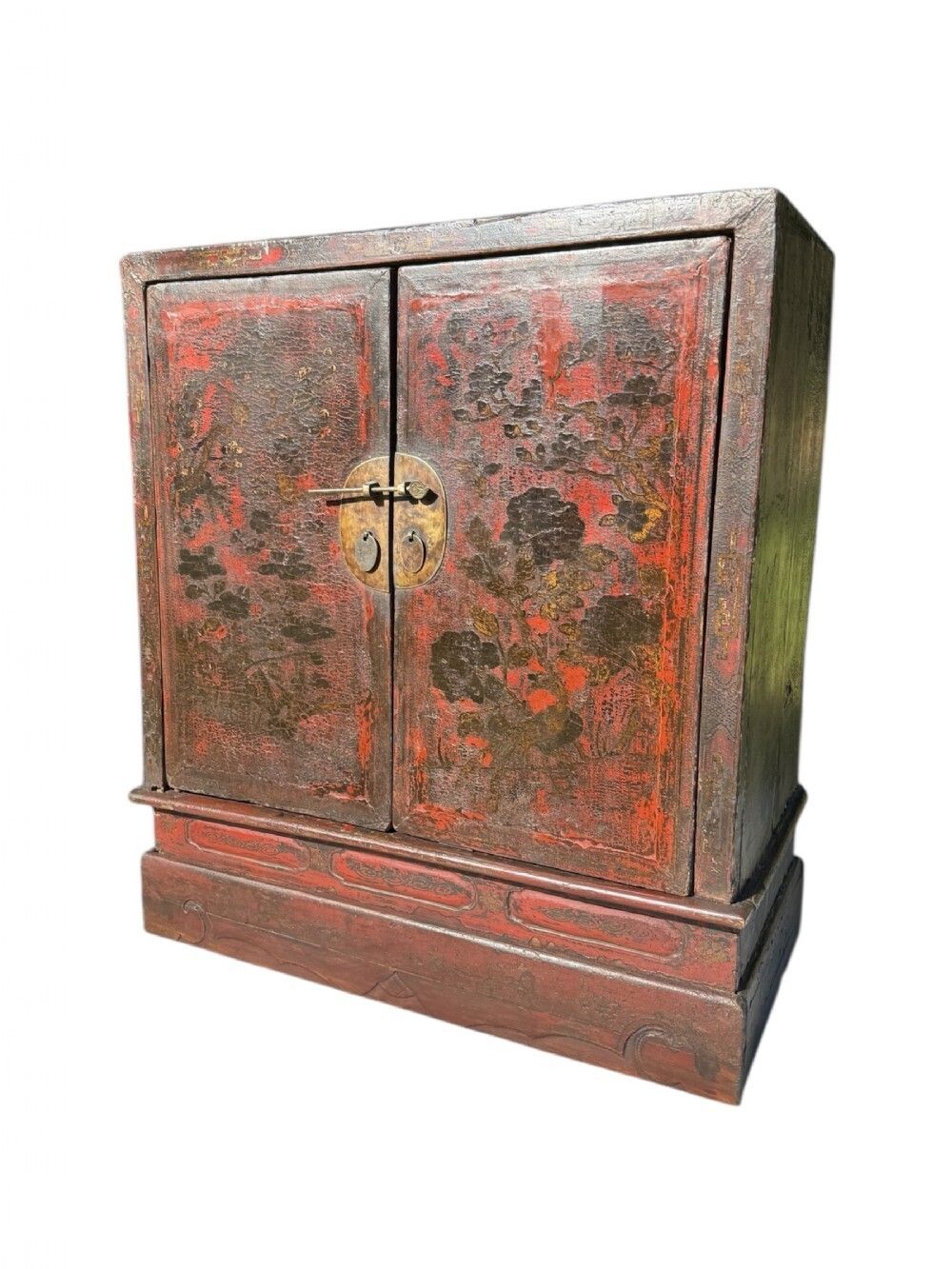 Pair Of Antique 19thc Chinoiserie Lacquered Side Cabinets photo vinterior