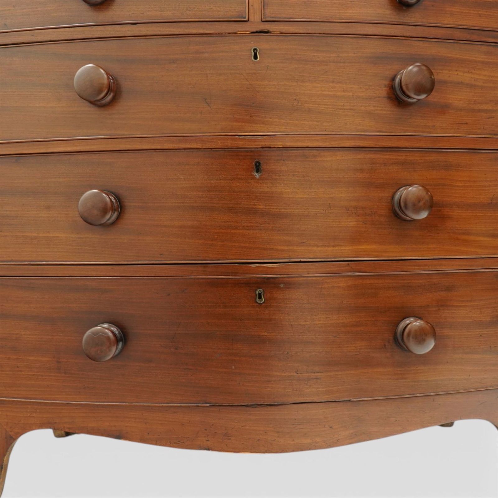 Early 19th Century Bow Fronted Mahogany Chest Of Drawers photo 800.0