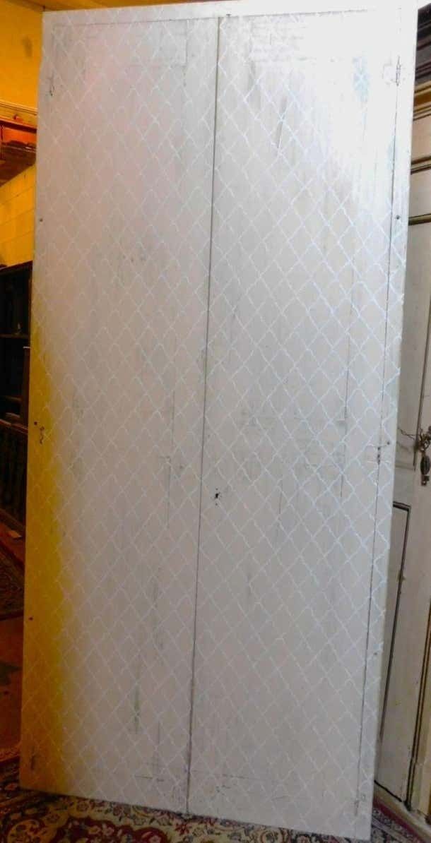 N.1 Placard, Hand Painted Beige Wall Wardrobes With White Texture, Italy photo for sale