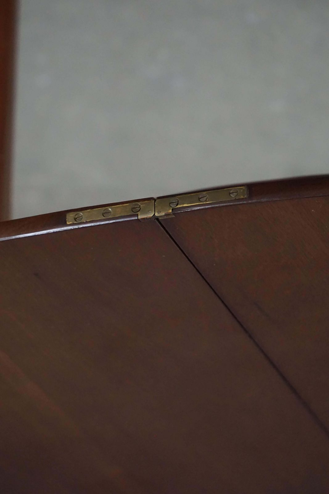 photo buy English 19th Century, Game Table In Mahogany With Fold Over Top & Cabriole Legs