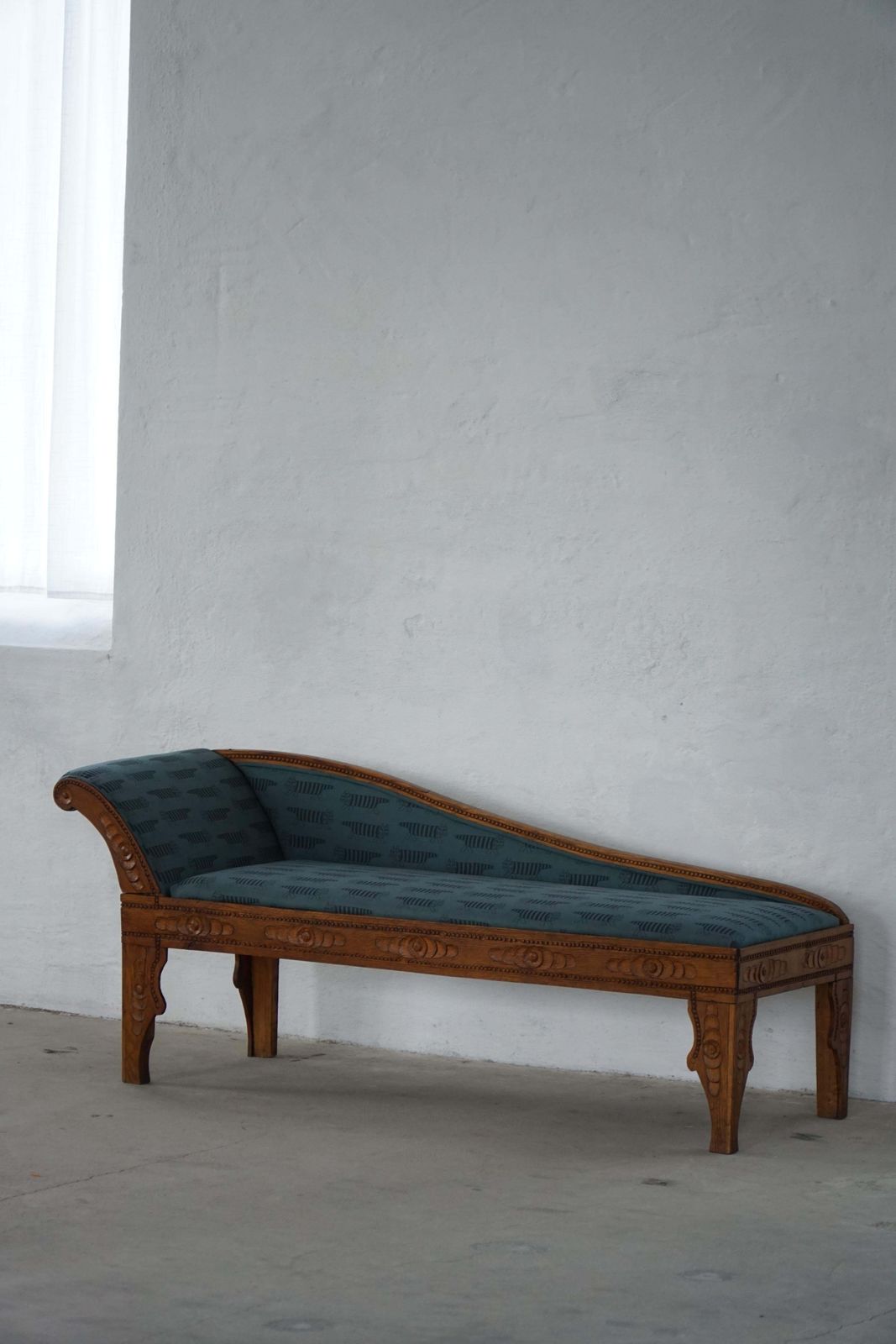 Danish Art Nouveau, Chaise Lounge In Oak & Lisa Larson “Mikey” Upholstery, 1920s photo vintage