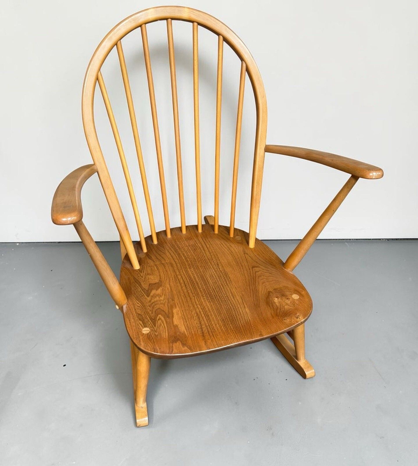 photo vinterior Ercol Blonde Grandfather 315 Armchair Rocking Chair Mid Century 1960s