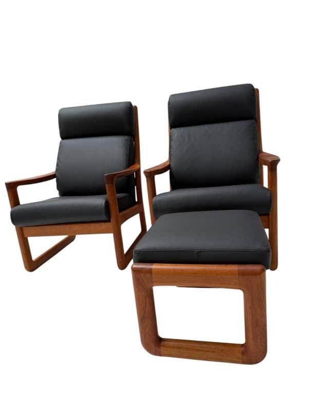 Mid Century Modern Chairs And Hocker By Johannes Andersen For Silkeborg, 1960s photo vintage