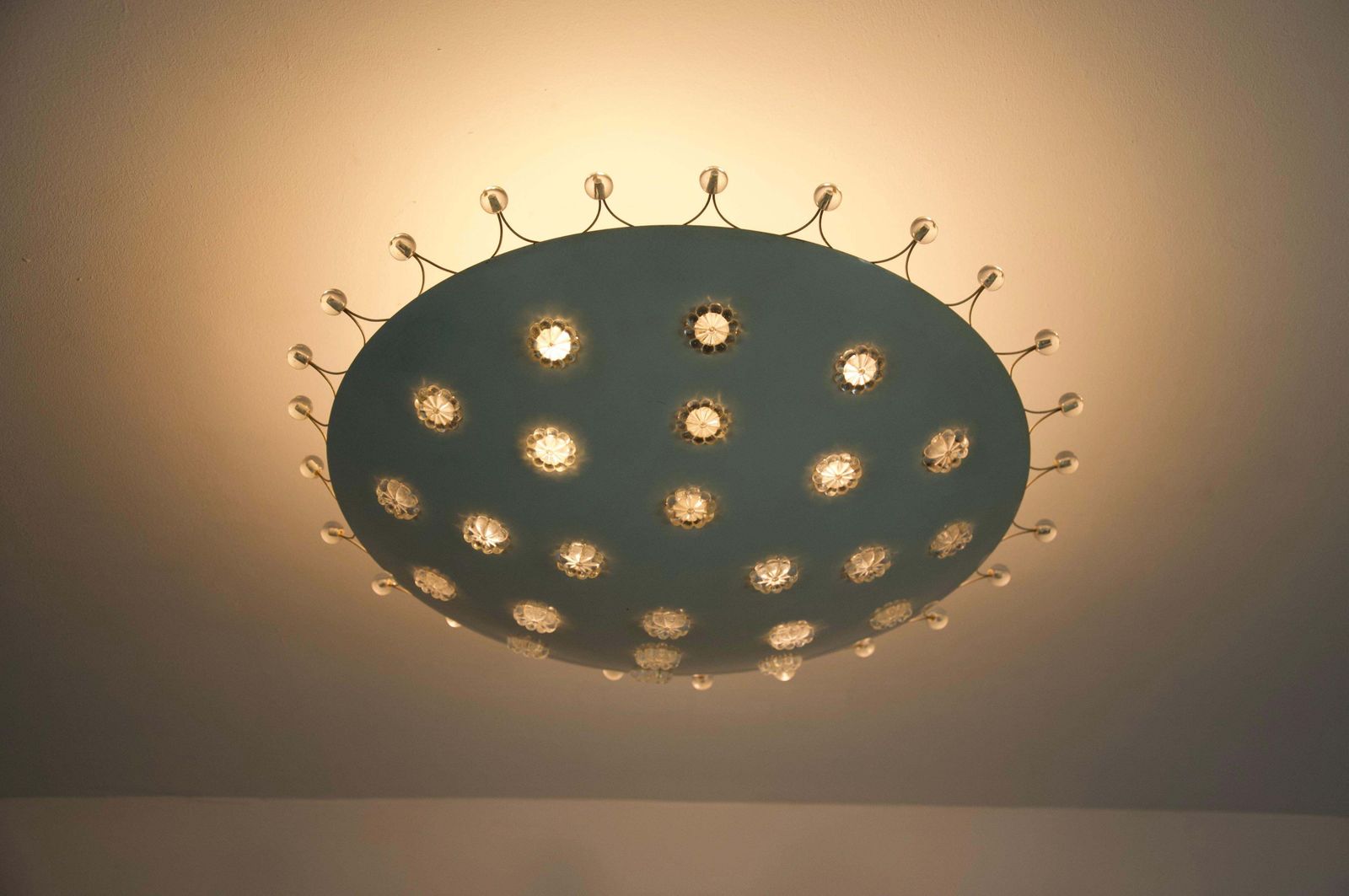 photo vintage Large White Chandelier By Emil Stejnar For Rupert Nikoll, 1960s