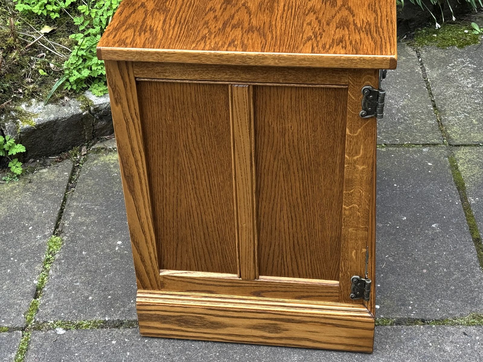 photo for sale A Wood Brothers Old Charm Vintage Carved Oak Tv Media Cabinet / Stand / Base