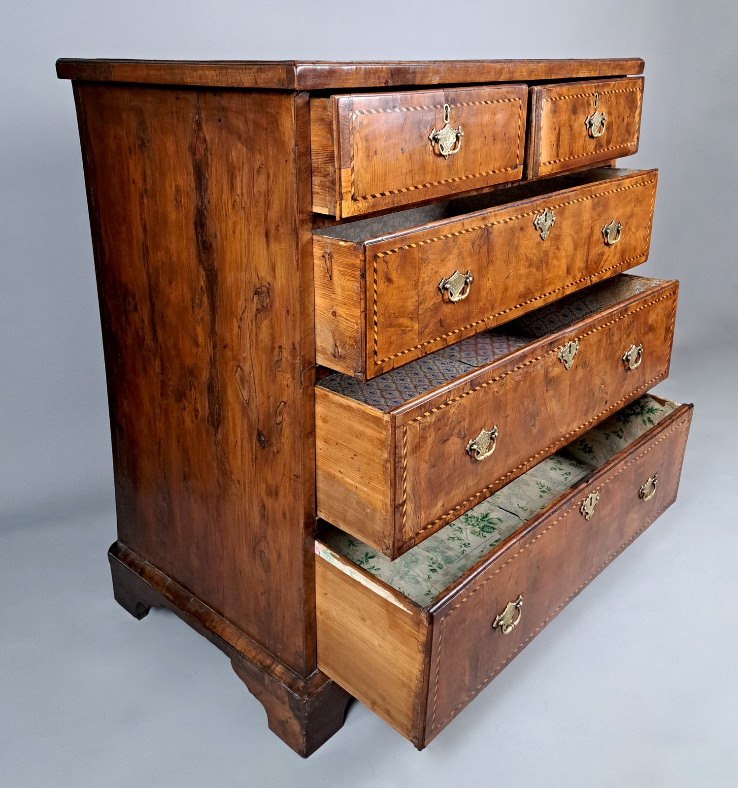 Rare And Beautiful George I Yew Wood Chest Of Drawers C. 1720 photo Furniture