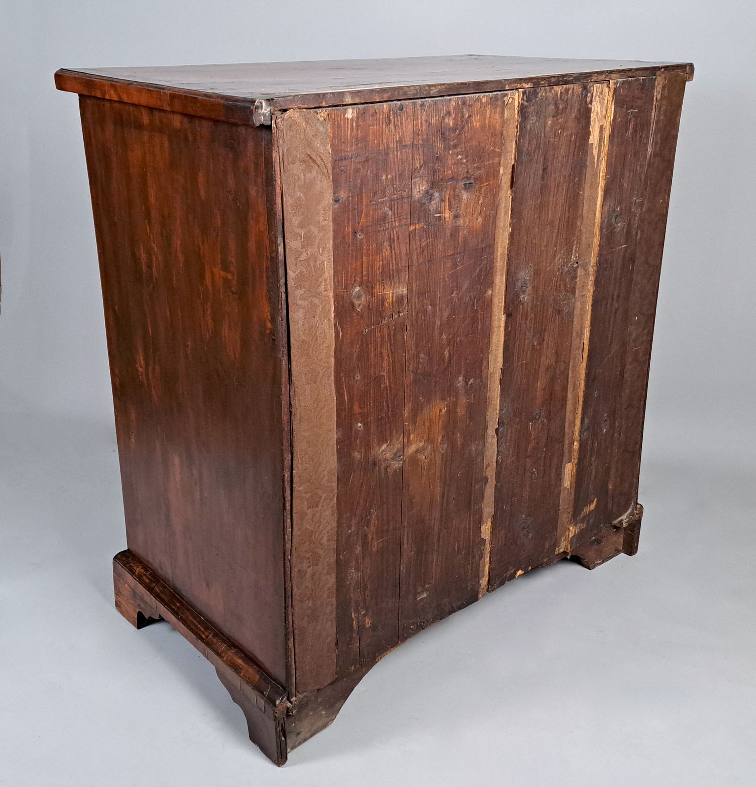 Rare And Beautiful George I Yew Wood Chest Of Drawers C. 1720 photo 2350.0
