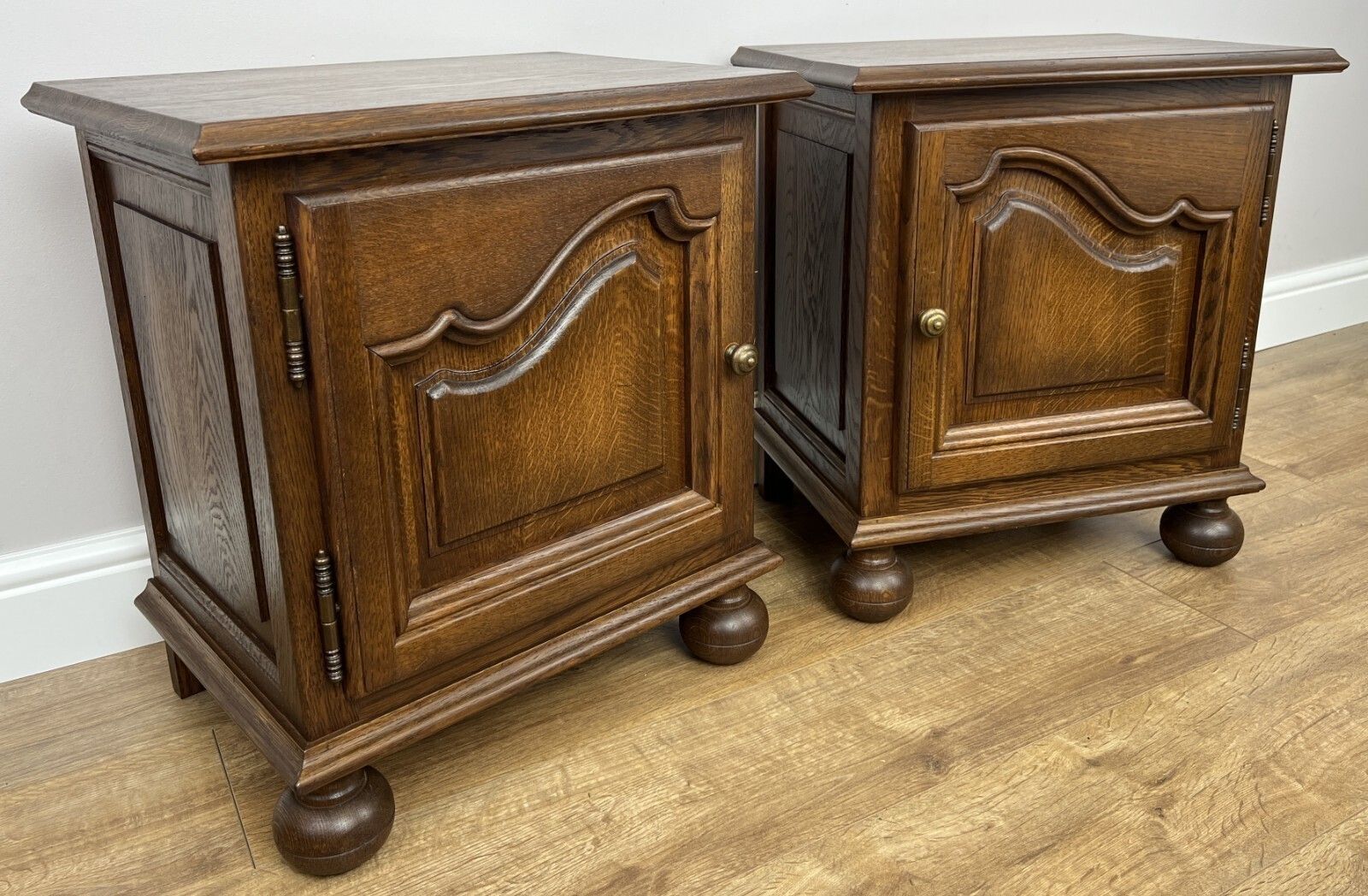 Pair Of Bedside Tables Vintage French Style Nightstands Carved Cabinets Lot 4965 photo 369.0