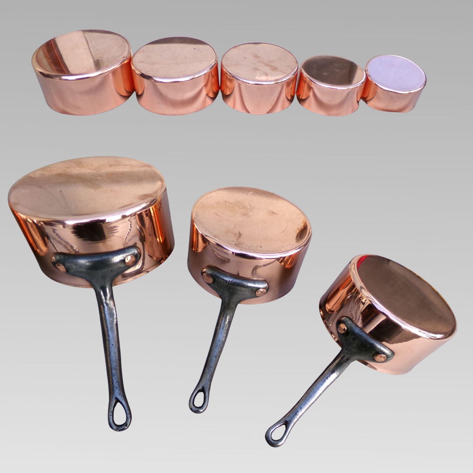 Stunning Vintage French Set Of 5 Graduated Copper & Iron Cooking Saucepans Pans. photo furniture