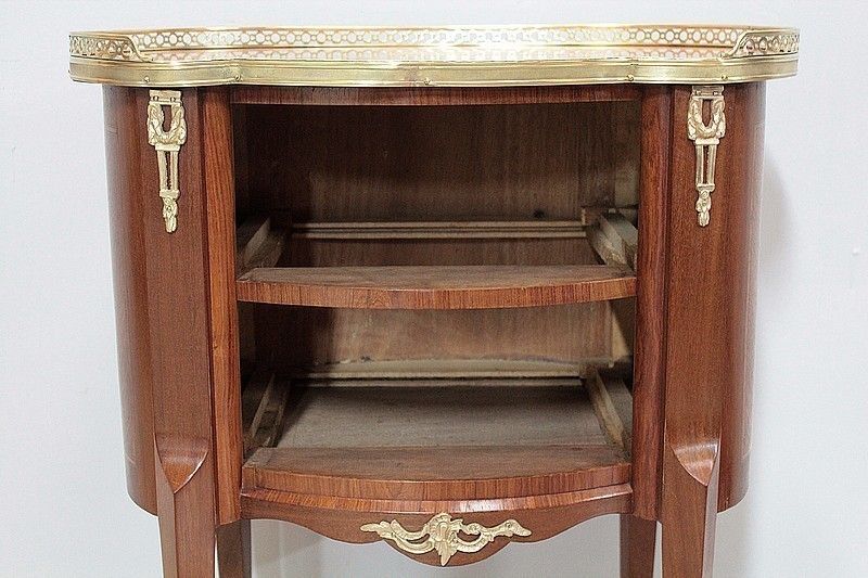 Transition Style Commode In 20th Marquetry photo vinterior