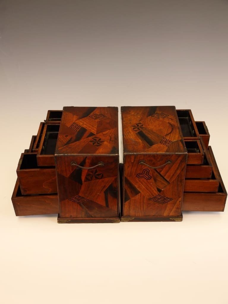 Rare Matching Pair Of Japanese Meiji Period ‘Hakone’ Marquetry Kodansu photo 850.0