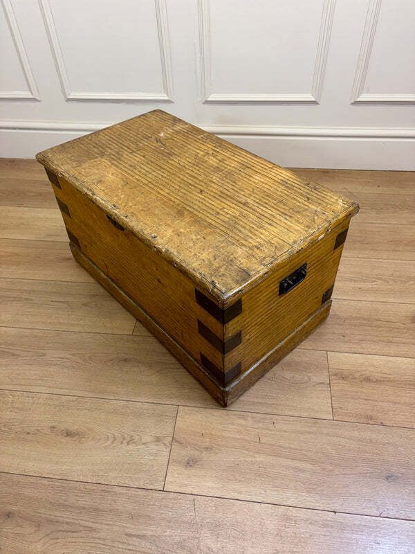 photo buy Antique Pine Storage Box Coffee Table