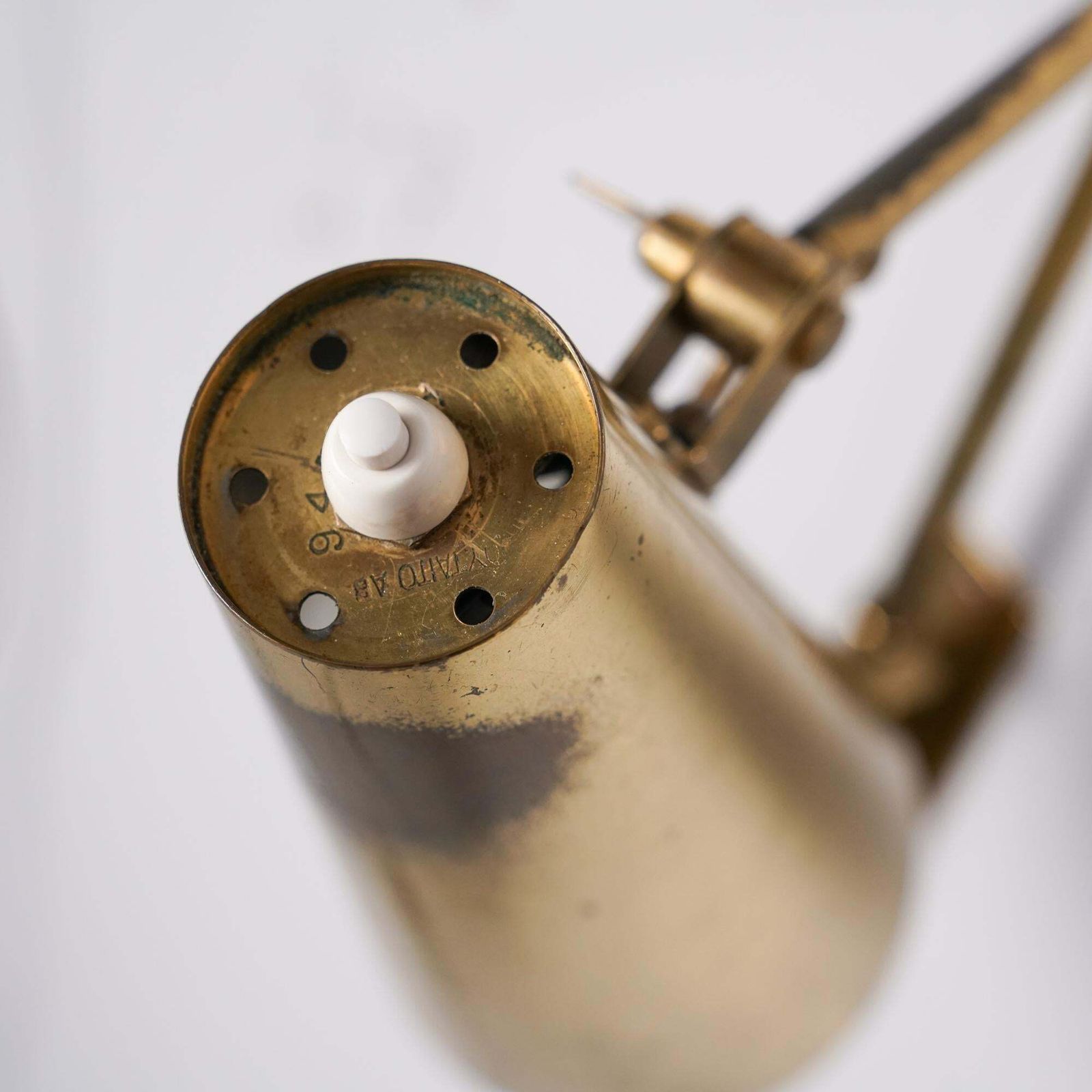 Pair Of Model 9459 Wall Lights, Paavo Tynell, Taito Oy, 1940/1950s photo vinterior