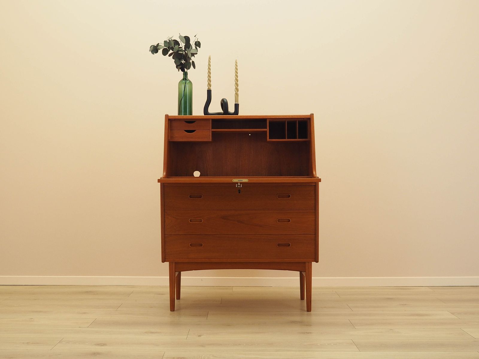 Teakhouten Secretaire, Deens Design, Jaren 1960, Ontwerper: Arne Wahl Iversen, Fabrikant: Vinde Møbelfabrik photo for sale