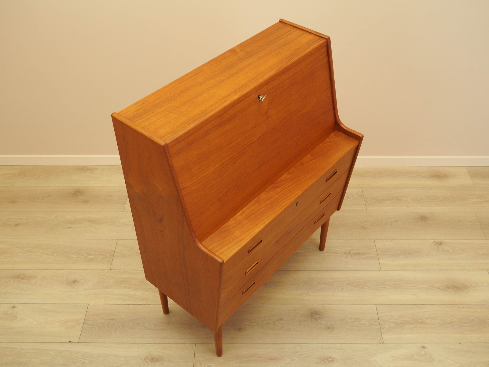 Teak Secretary, Danish Design, 1960s, Designer: Arne Wahl Iversen, Manufacturer: Vinde Møbelfabrik photo vintage