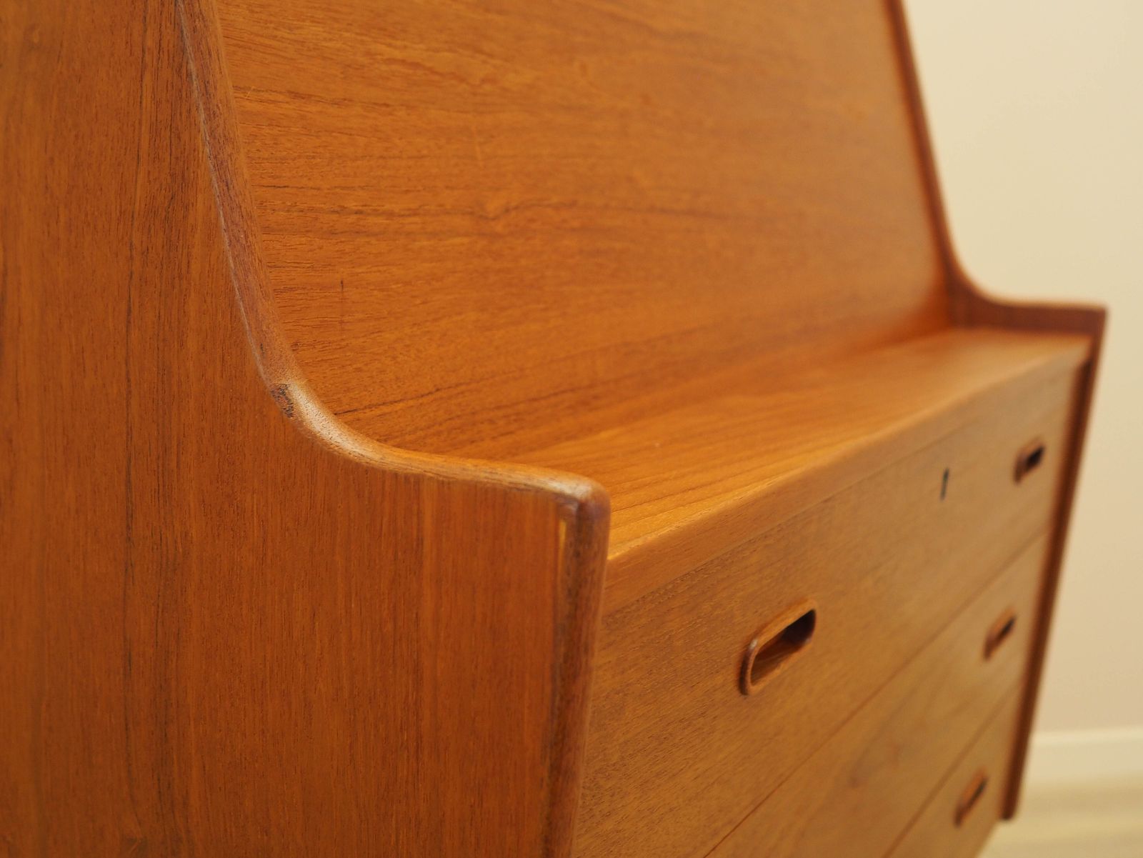 photo for sale Teakhouten Secretaire, Deens Design, Jaren 1960, Ontwerper: Arne Wahl Iversen, Fabrikant: Vinde Møbelfabrik