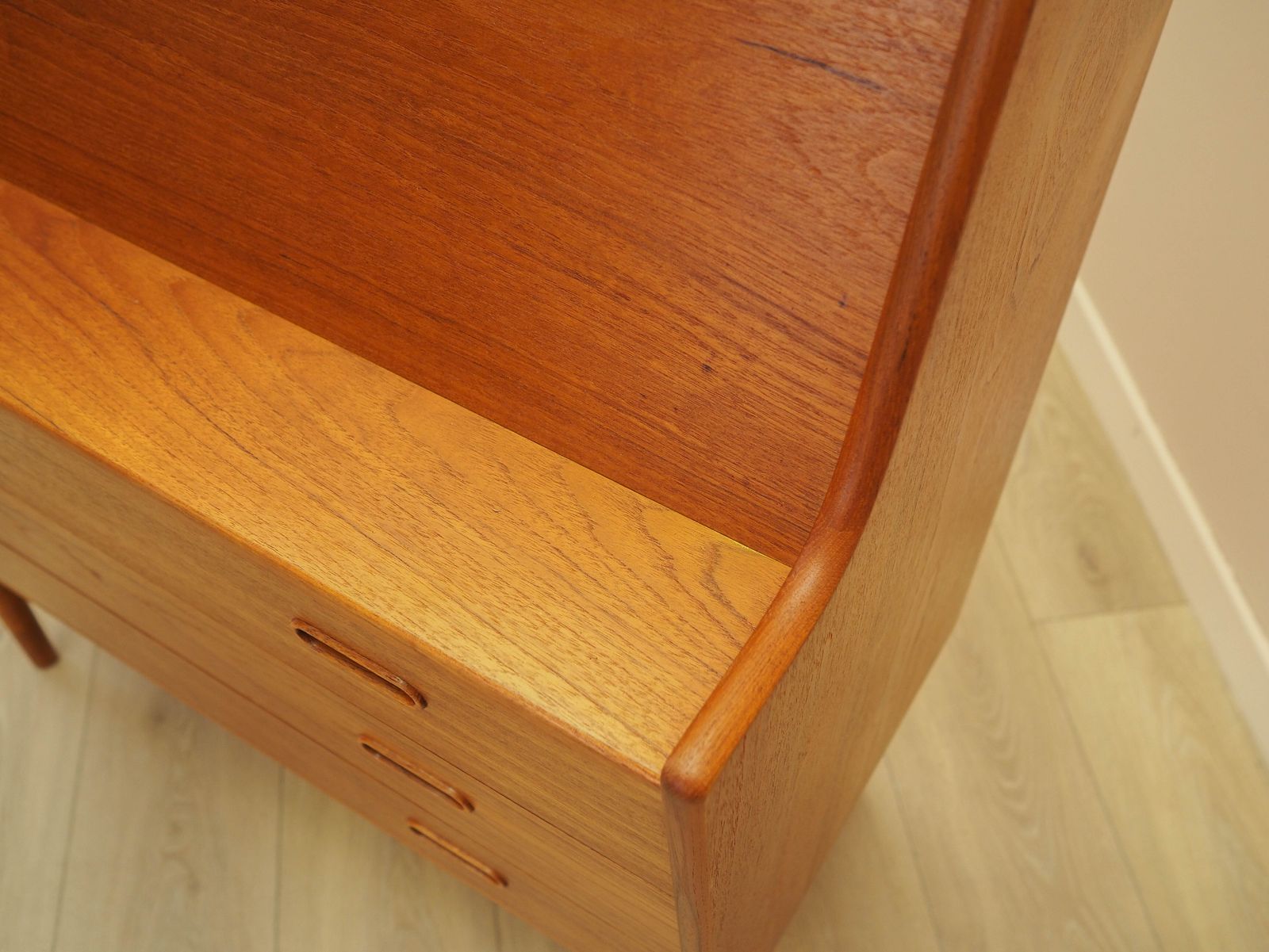 1569.0 Teak Secretary, Danish Design, 1960s, Designer: Arne Wahl Iversen, Manufacturer: Vinde Møbelfabrik photo