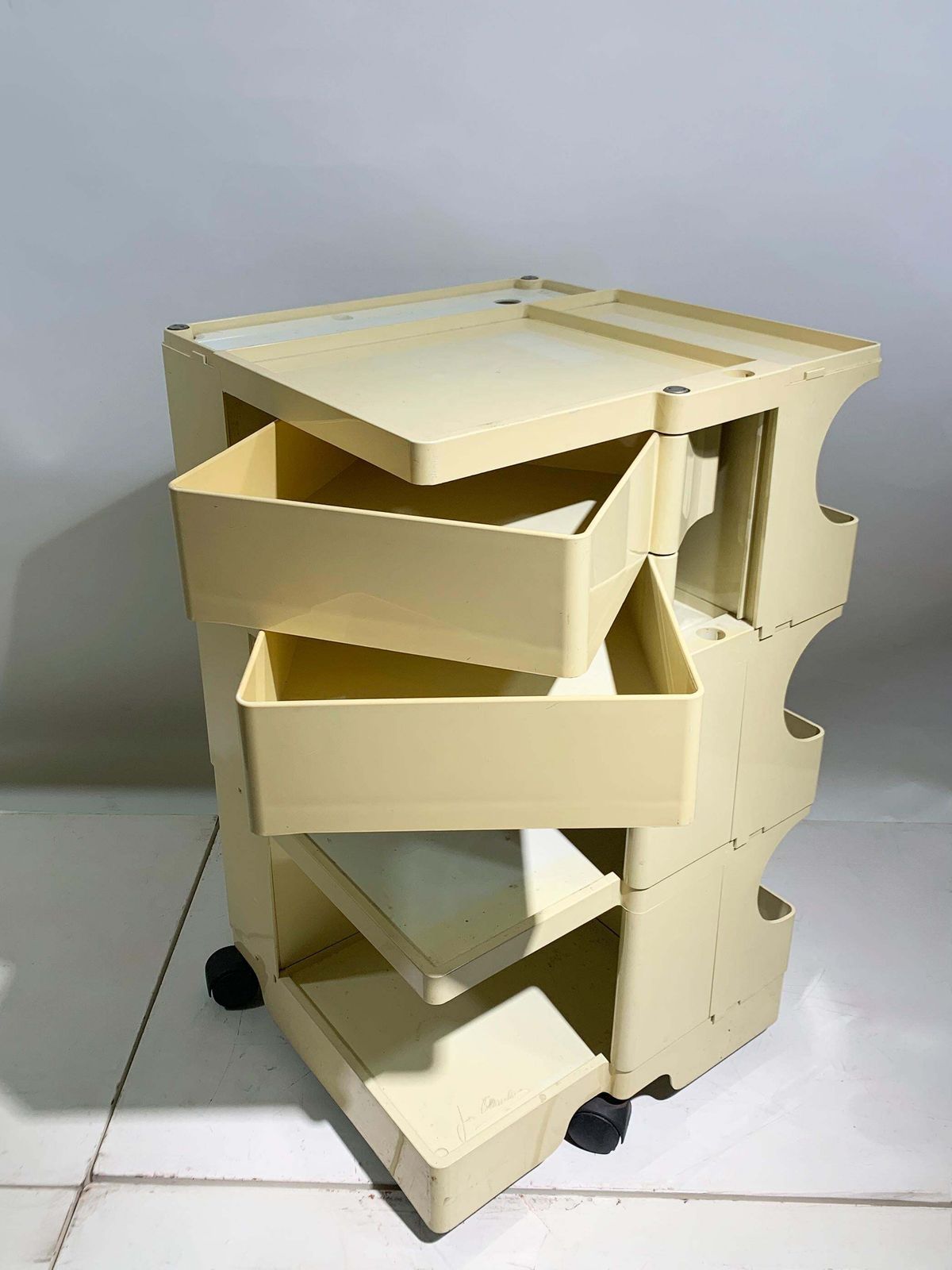 Joe Colombo "Boby" Abs Storage Trolley For Bieffeplast, Italy, Circa 1970s photo buy
