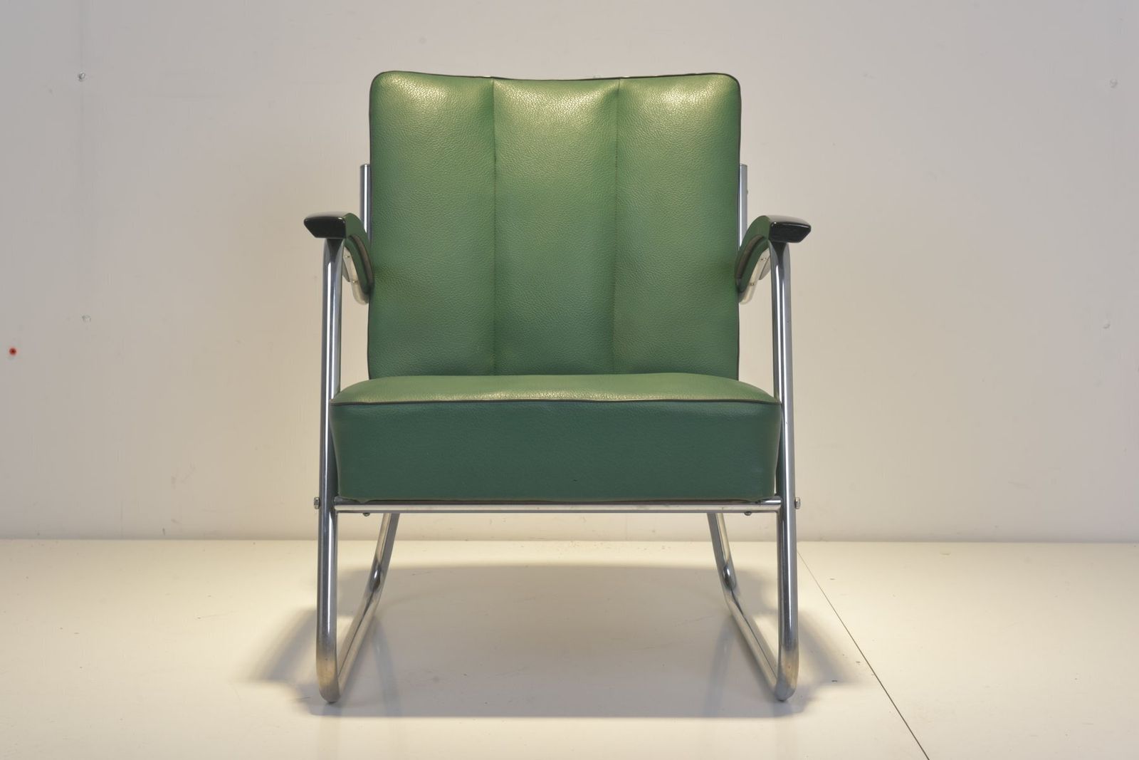 Steel Tube Chair From Drabert, 1950 photo furniture
