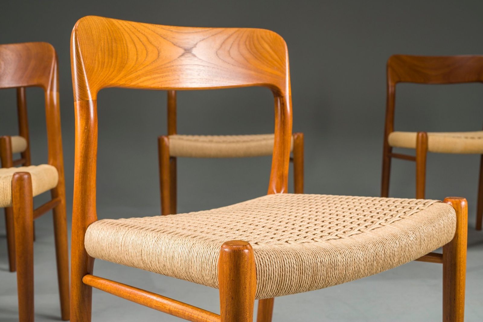 Danish Teak Model 75 Dining Chairs By Niels Møller, 1960s, Set Of 8 photo vinterior