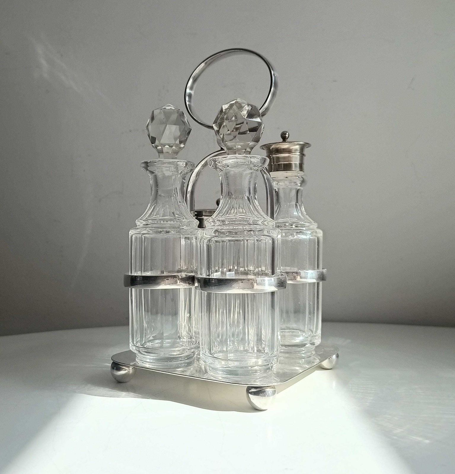 Georgian Style Silver Plate Cruet Stand & 4 Cut Glass Condiment Bottles, England photo furniture