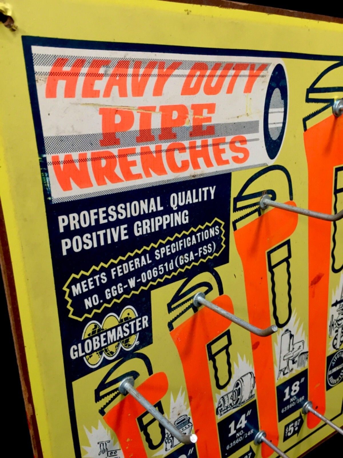 Antique Advertising Globemaster Heavy Duty Pipe Wrench Tool Shop Display Sign photo vinterior
