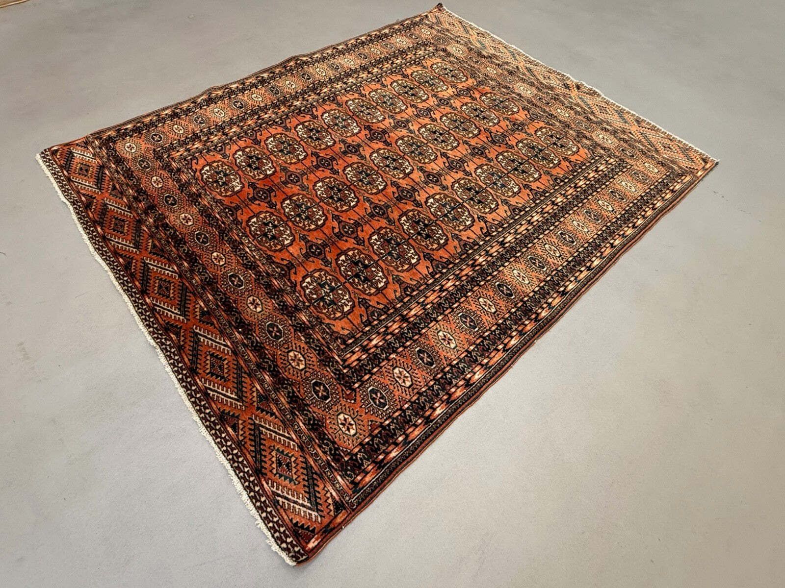 Afghan Turkoman Rug 204x161 Cm, Large 2523 photo Textiles