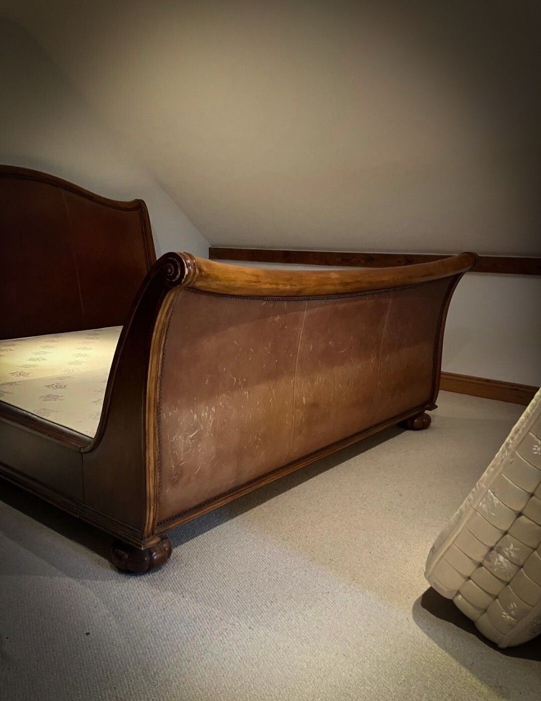 A Monumental Ralph Lauren Henredon Super King Palais Alfresco Leather Sleigh Bed. photo Furniture