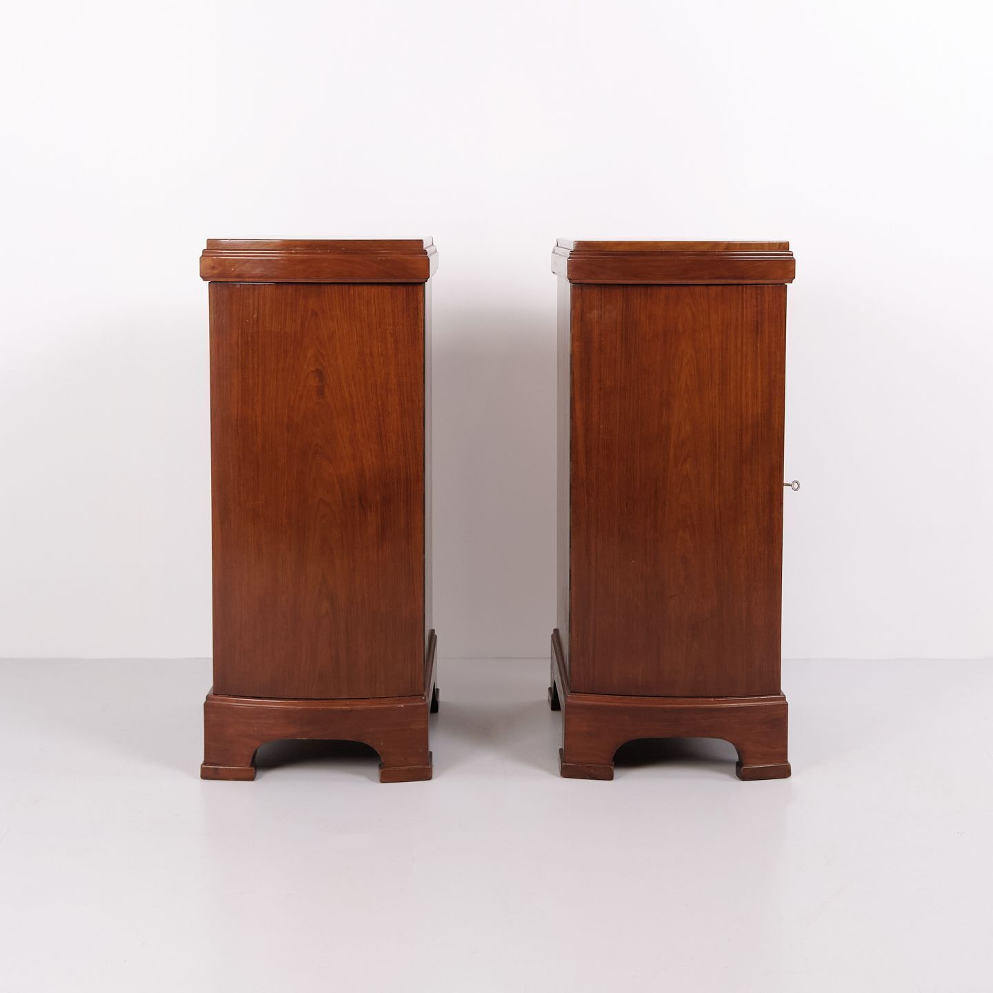 Set Of 2 Bedside Tables In Mahogany, 1920s.