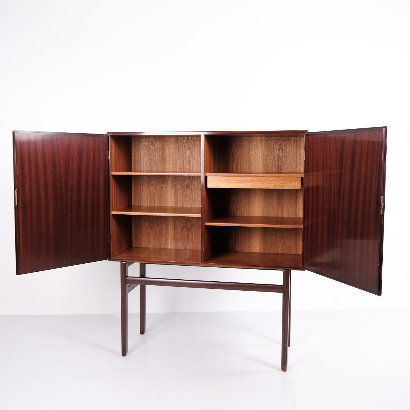 Mahogany Cabinet, Rungstedlund Series By Poul Jeppesens Møbelfabrik. photo vintage