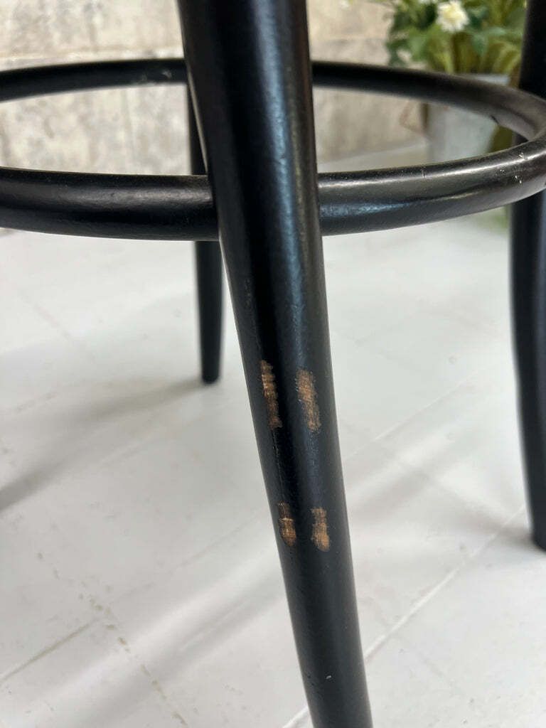 photo vinterior Pair Round Back Ebonised Bentwood French Bistro Chairs