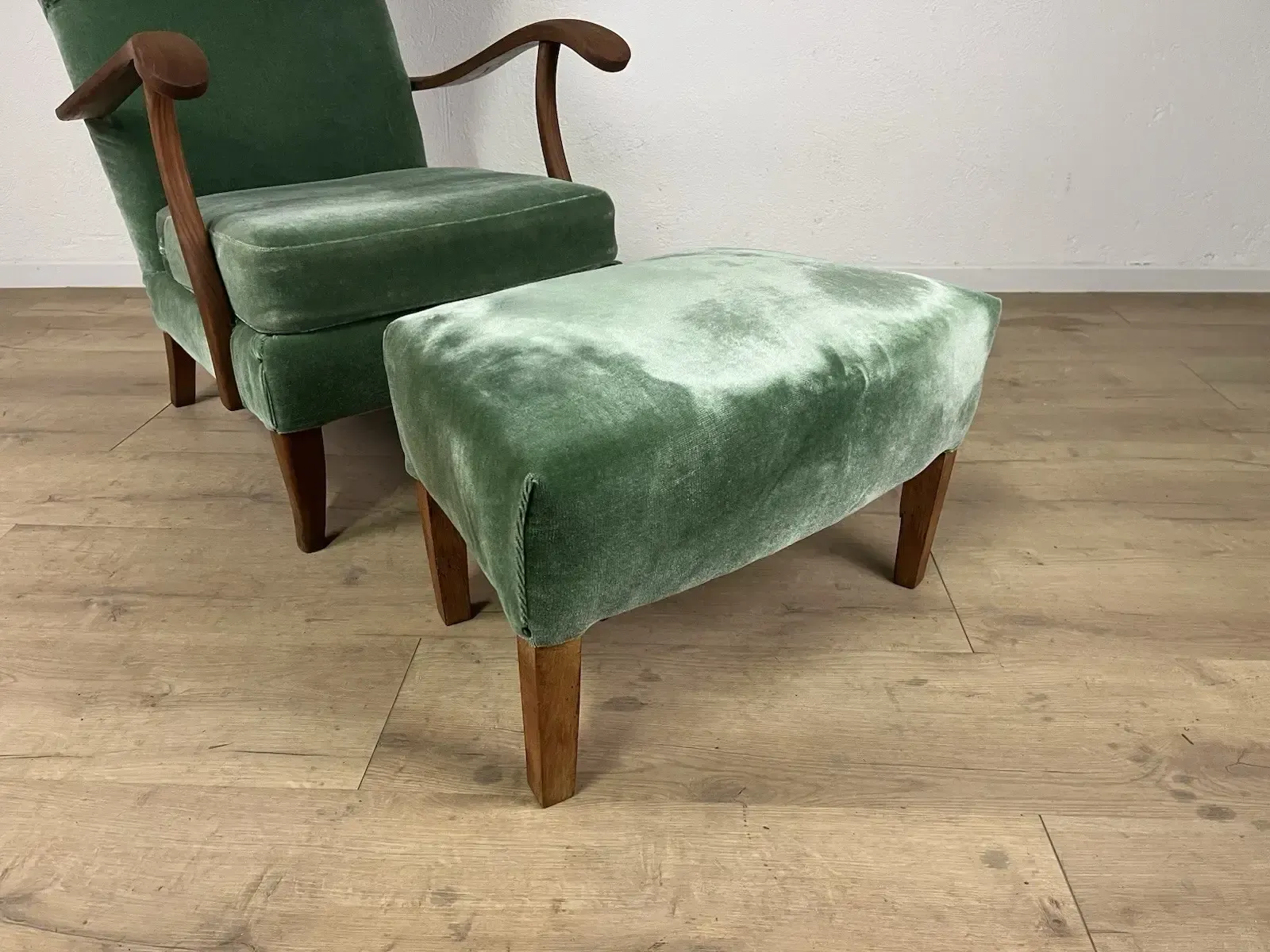 Buffa 1950s Vintage Design Wooden Footstool With Green Velvet photo for sale